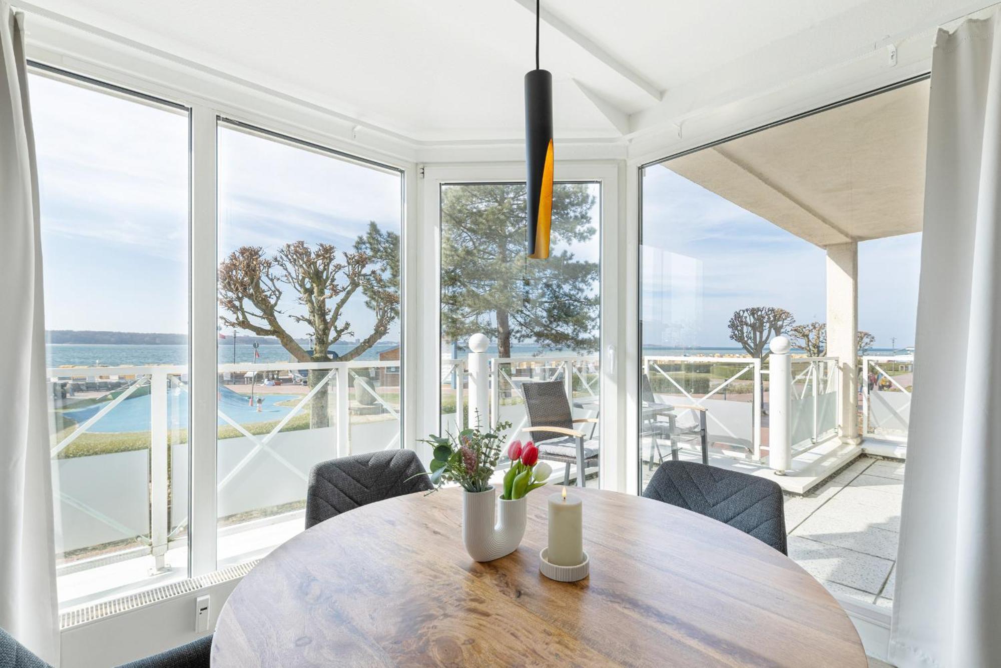 Haus Panorama Laboe Beachview Екстер'єр фото